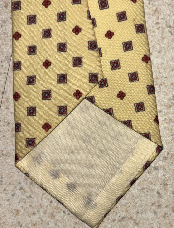 Corbata vintage jordache amarilla geométrica para hombre 52” X 3” W Foto 4 de 4