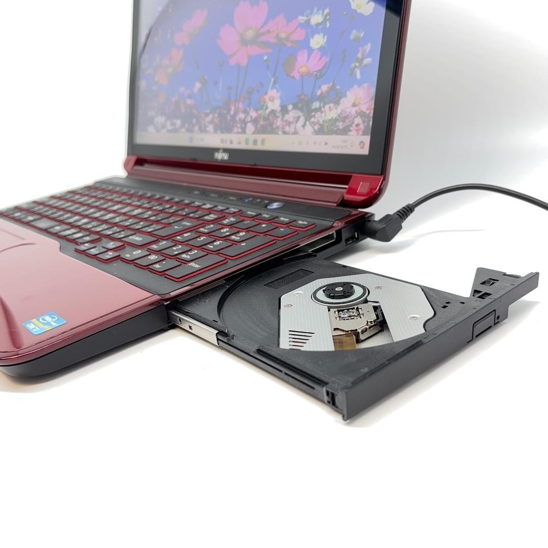 Fujitsu Laptop Intel Core i7 15.6 Inch Windows 11 512GB SSD