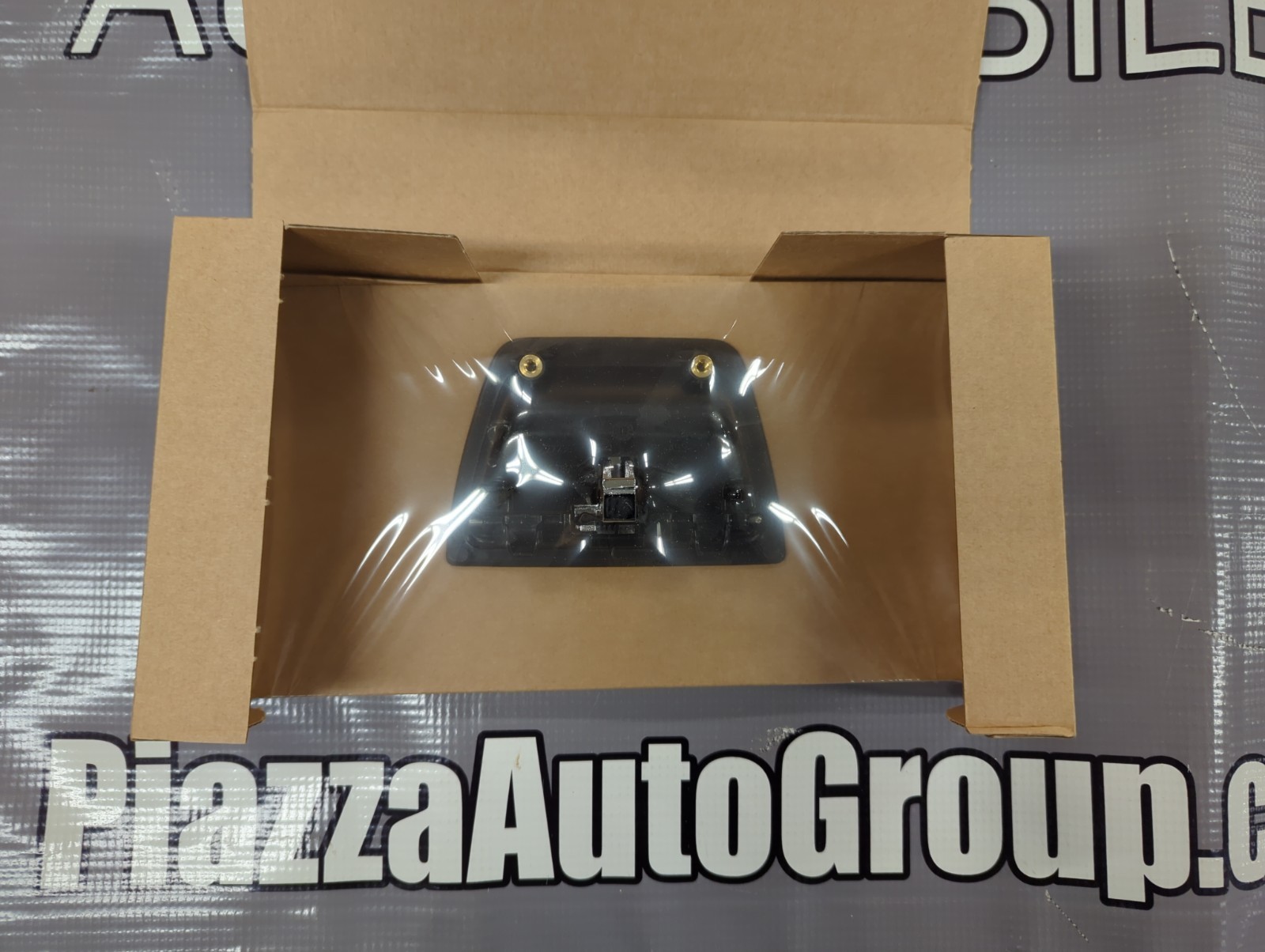 OEM Maserati Glove Box Handle, Black, Quattroporte 14-23, 673005413