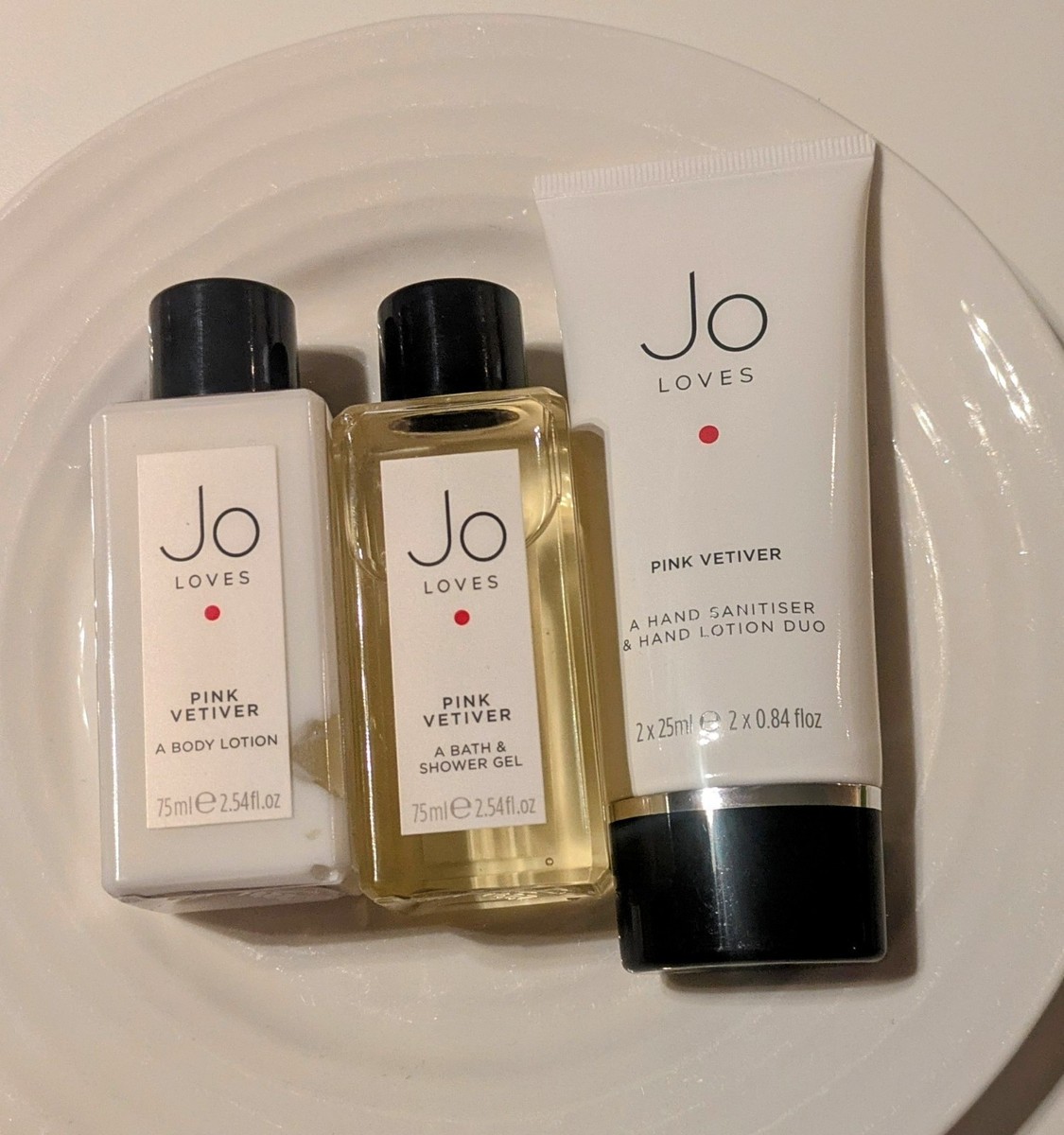 Jo Loves Pink Vetiver Set Bath Gel, Hand Lotion, Body Lotion UK - Main Image