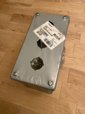 Hoffman E3PBX Extra-Deep 3 Pushbutton Enclosure 30.5mm Holes NEMA 12