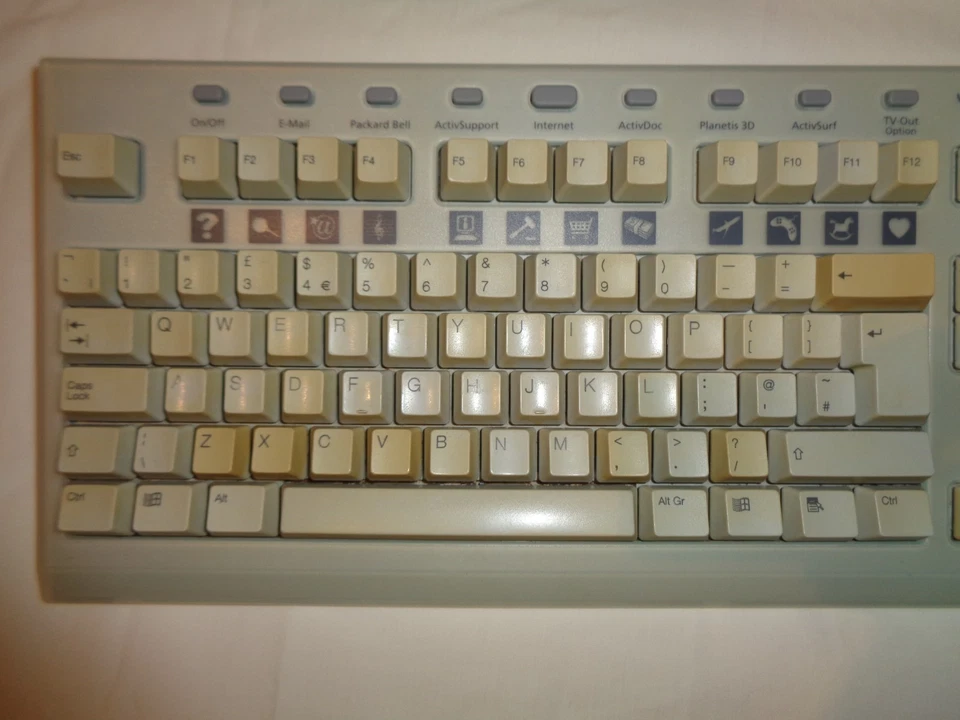 Packard Bell ActivBoard USB Multimedia Keyboard (5135I) - Image 2 of 4