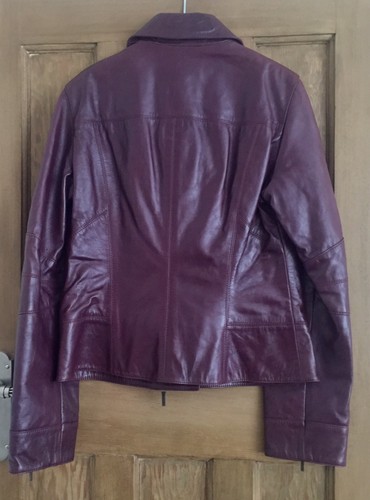 BOSS HUGO BOSS Women’s Maroon Leather Jacket - ‘LE974’ (Size 12) - Picture 10 of 10