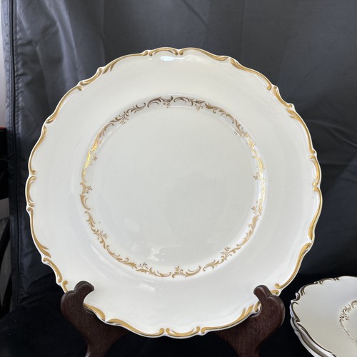 Royal Doulton England Richelieu H4957 Bone China 10 5/8" Dinner Plates Set Of 3 - Picture 2 of 12