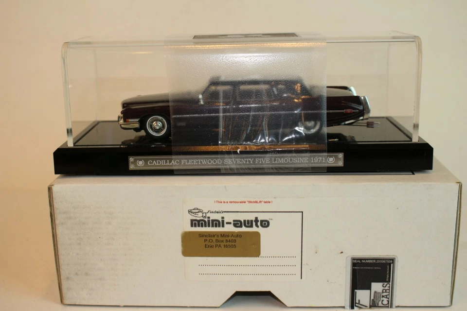 Cadillac Fleetwood Series 75 1971 sedán modelos VF, granate escala 1:43 en caja Foto 4 de 4