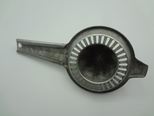 Spremiagrumi frutta vintage Foley portatile in alluminio PAT. 161609 - Foto 3 di 9