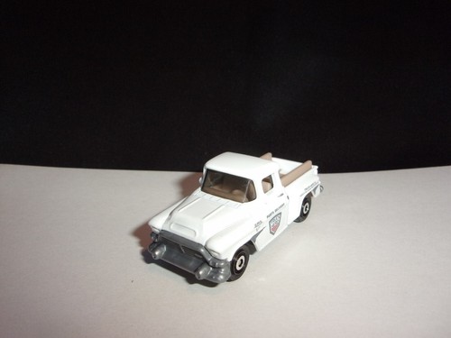 2023 Matchbox '1957 GMC Stepside Pickup Truck White Multi-pack Exclusive - Picture 3 of 10