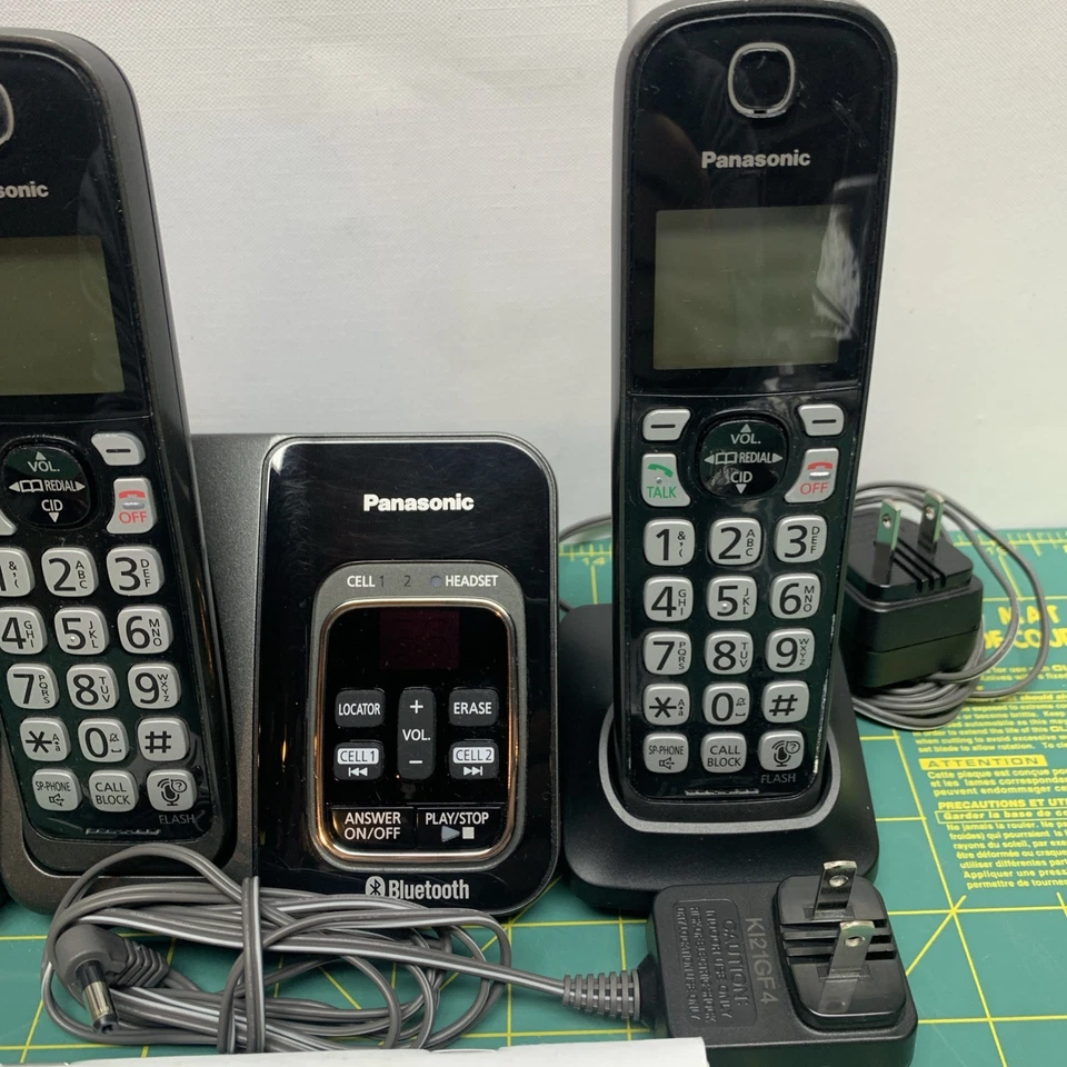 Teléfono Panasonic KX-TGD560 Bluetooth (3) teléfonos + contestador automático + bases Foto 4 de 4