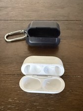 Apple Charging Case A2190 Replacement MagSafe for AirPods Pro 1st Gen - White