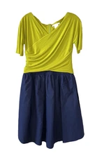 CARVEN Size 42 V-Neck Short Sleeve A-Line Knee Length Dress Green Blue Cocktail