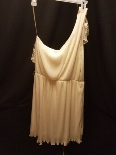 NUEVO CON ETIQUETAS ~ TRIXXI ~ JR Med ~ VESTIDO de marfil cremoso que fluye/cuello encajado/un hombro - Imagen 2 de 3