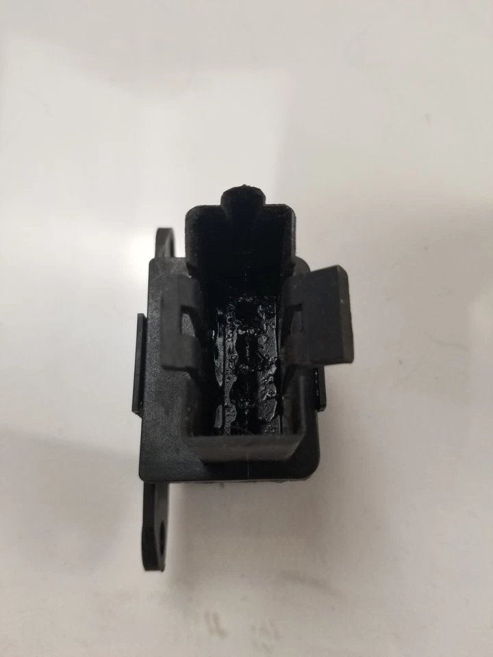 OEM GM 10032082 HVAC Cooling Fan Relay 1982 - 90 1.8L, 2.0L, 2.8L - Image 4 of 4