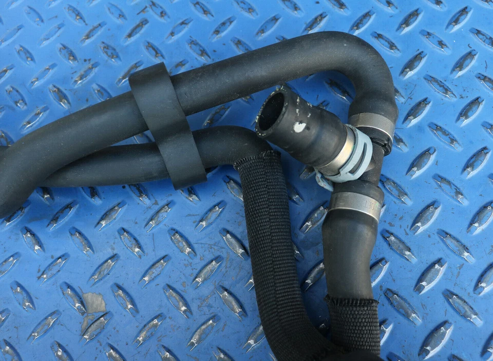 Línea de mangueras de refrigerante intercooler motor Mercedes W211 E55 AMG 2003-2006 2115000175 Foto 3 de 4