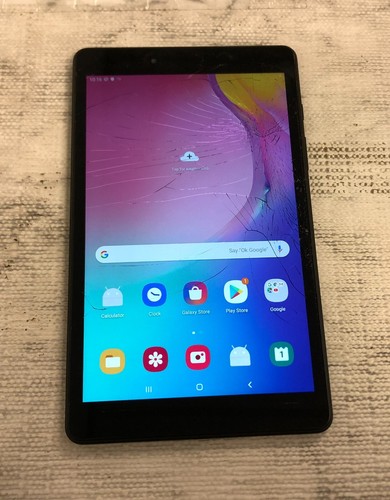 ---CR@CKED GL@SS** SAMSUNG GALAXY TAB A SM-T290 (2019) 32GB, Wi-Fi, 8in -Black - Picture 1 of 6