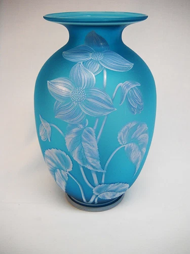 FENTON GALLERY ORIGINAL AZURE BLUE GLASS VASE-WHITE FLORALS/BUTTERFLIES-VG #1