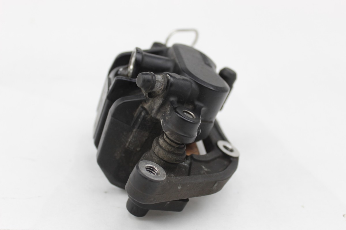 Triumph OEM Nissin RIGHT FRONT BRAKE CALIPER PADS, T2020540 | eBay