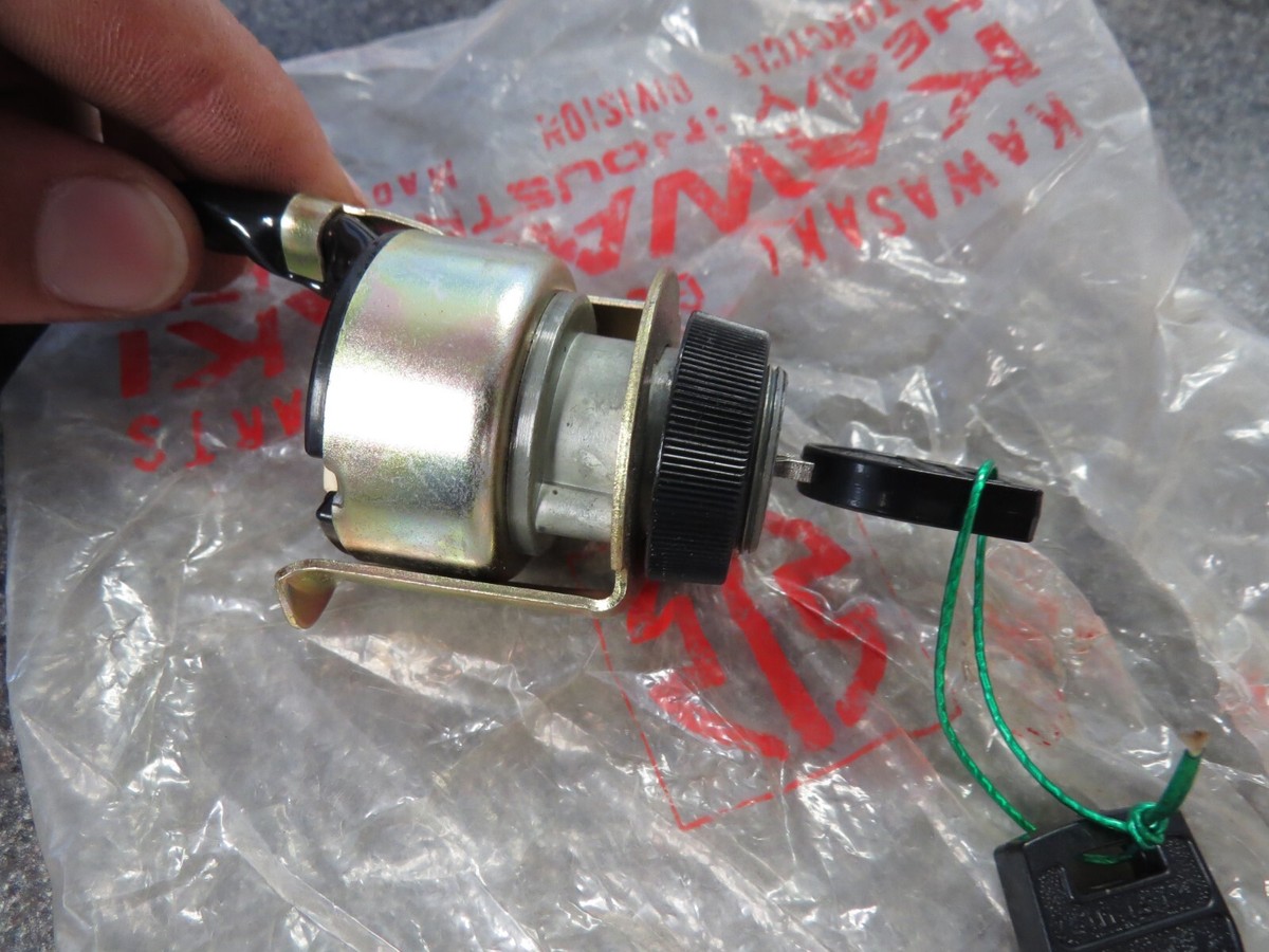 NOS Kawasaki Ignition Switch Assy w/ Factory Cut Key #765