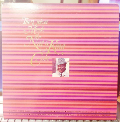 THE VELVET MOODS OF NAT KING COLE 2 X VINYL ORIGINAL CAPITOL RECORDS  EXCELLANT 