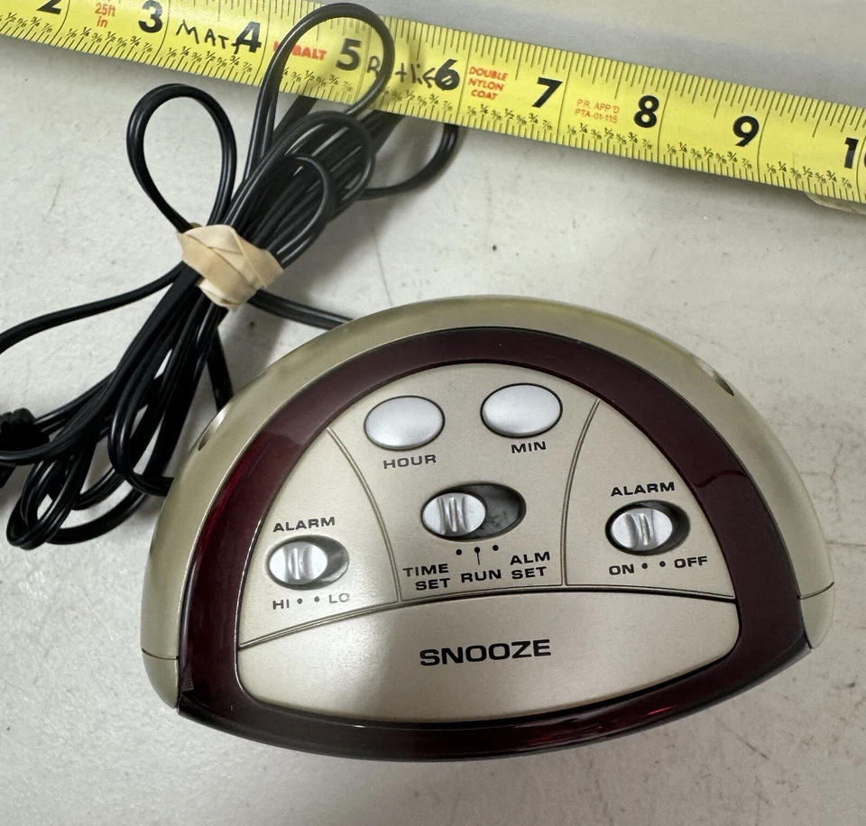 Reloj despertador digital Sharp Foto 2 de 4