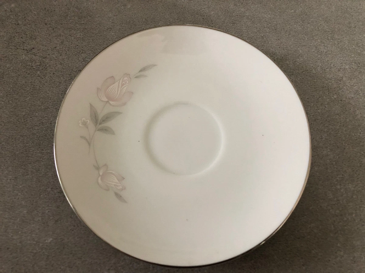 Carriage House Young Lace Fine China from Japan CAHYOL White ...