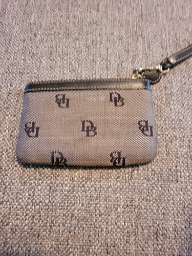 Dooney And Bourke Wristlet Wallet Monogram Gray Black Zip Closure - Picture 3 of 13