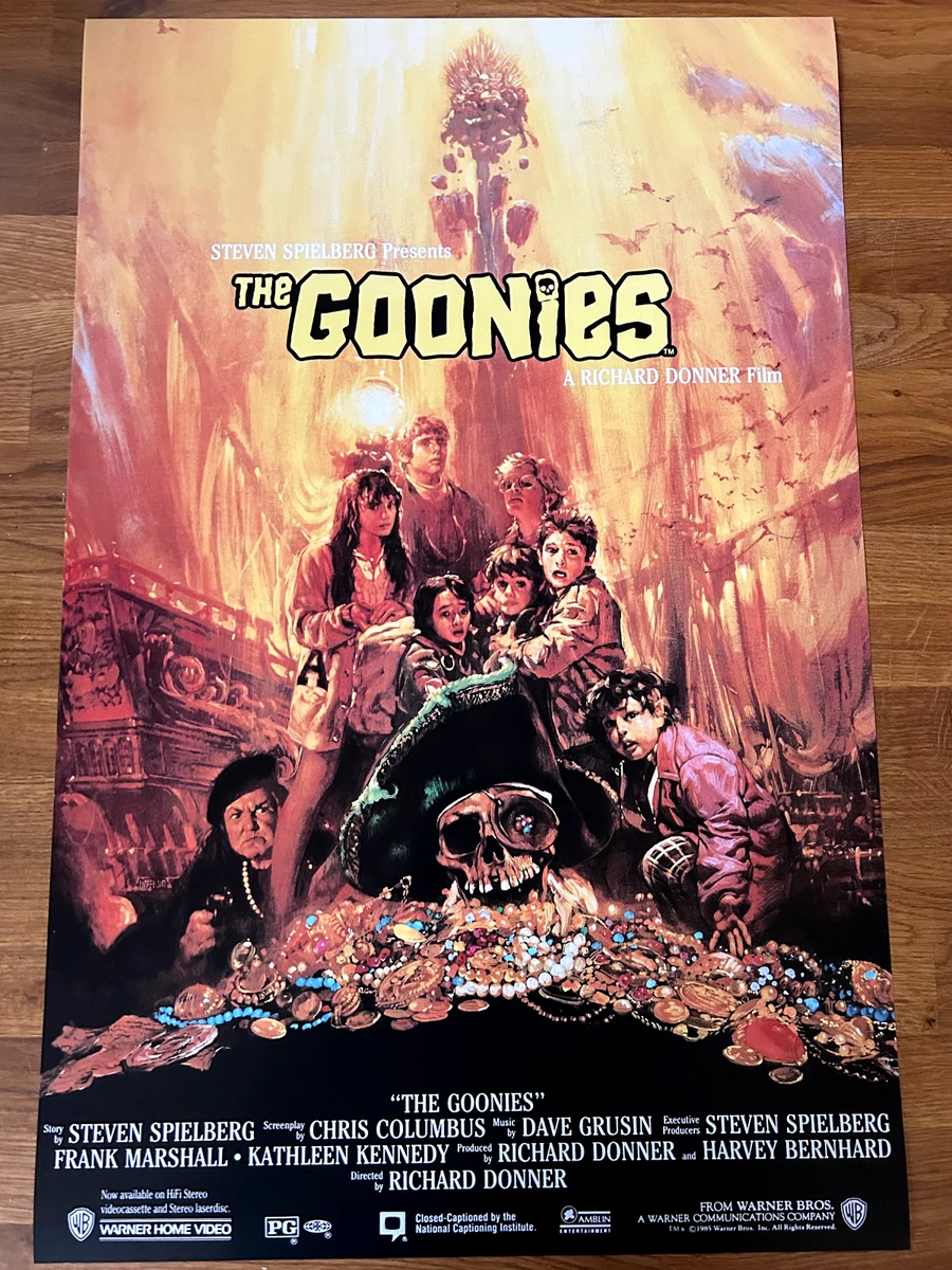 Poster The Goonies – Dimensioni 69x102 Cm – Poster Grande Senza Cornice In Confezione Regalo Rossa