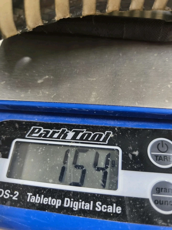 Sillín Fizik Arione K:1 trenzado C4 fibra de carbono Mobius riel hecho a mano en Italia Foto 4 de 4