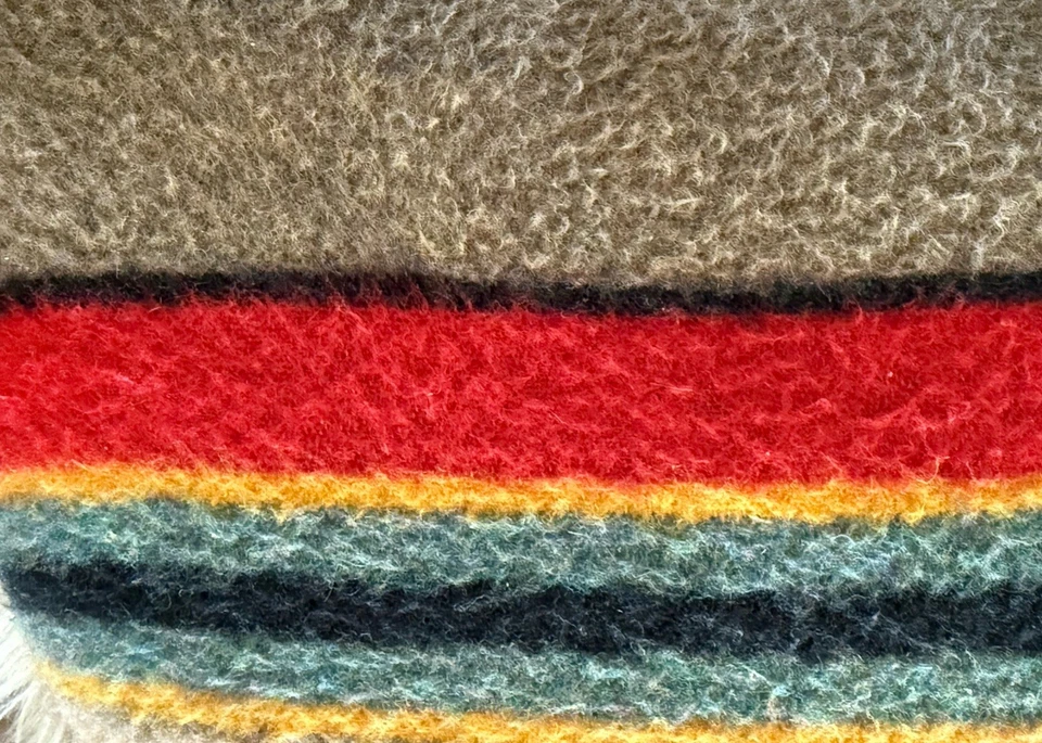 Almohada lumbar Pottery Barn X Pendleton Yakima de piel sintética a rayas marrón 16 X 26 Foto 4 de 4