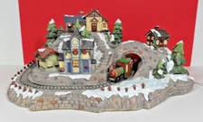 Christmas Village Fiber Optic Lighted Diorama (LN)