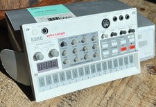 Korg VOLCASAMPLE Digital Sample Sequencer - White