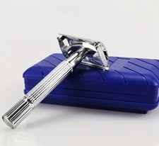 Double Edge Shaving Safety Razor with Travel Case  Blade
