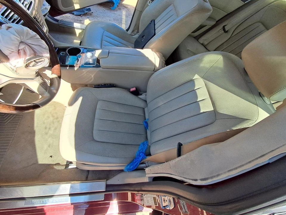 (LOCAL PICKUP ONLY) Driver Rear Side Door 218 Type Electric Fits 12-18 MERCEDES  Foto 4 de 4