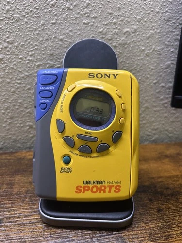 Sony Walkman WM-FS493 AM/FM Cassette Player Sports Tested Works Vintage