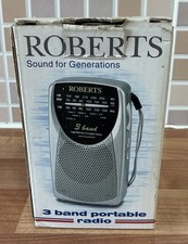 Roberts 3 Band Hand Held Portable Radio R9924 Vintage Tested Working Used Boxed