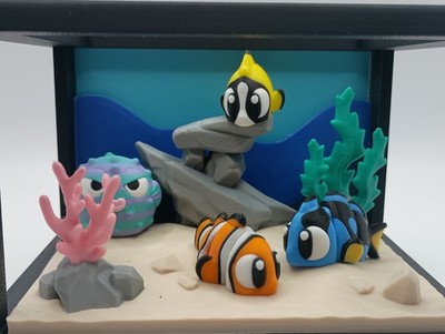 3D Printed Jiggle Pet Fish Tank Habitat and 4 Jiggle Pet Fish