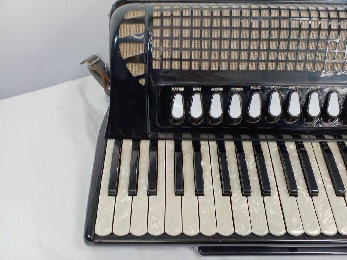 イタリア製　アコーディオン　EXCELSIOR　MOD.320/M Excelsior 320M Piano Accordion 4-Reed 13+M Registers Deluxe