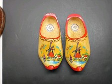 Dutch Wooden Childs Shoes / Clogs. Paper Size Labell 12Cm, 18/19 Made In Holland