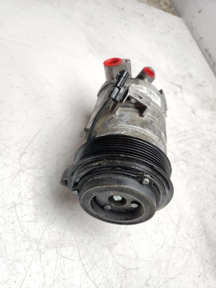 Bomba de aire acondicionado Nissan Máxima 2009-2014 OEM 92600-JP01C Foto 4 de 4