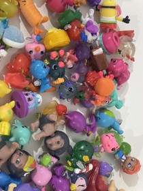 Lot Of 106 Miscellaneous Small Figures Hatchimals Babies & More