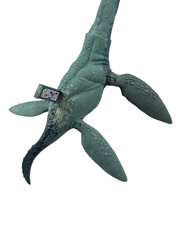 Jurassic World Dino Trackers Gigantic Trackers Elasmosaurus Dinosaur 14.5” - Image 3 of 4