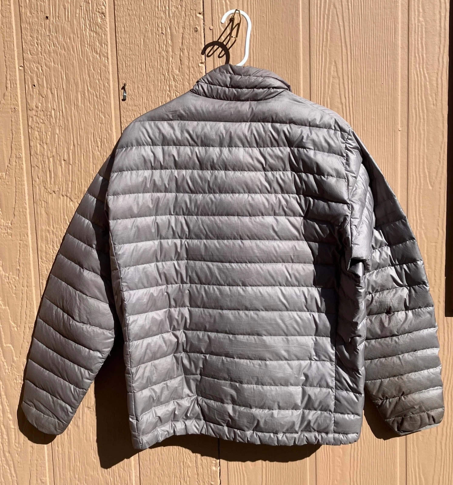 Patagonia Down Sweater, Silver Grey, Mens L, $65 - product detail image 3