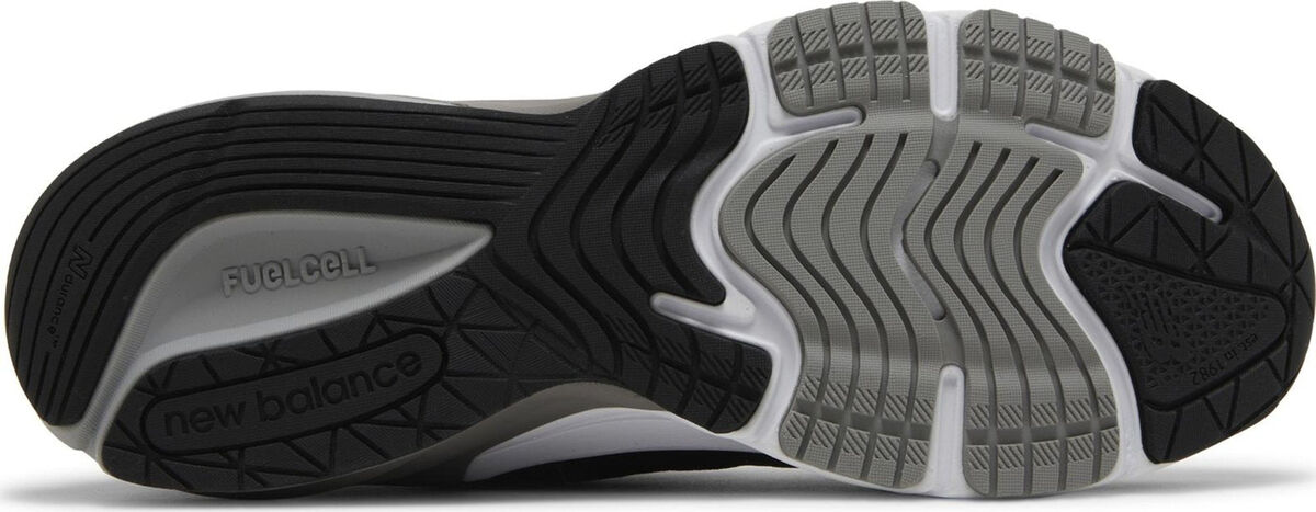 Size 11 - New Balance 990v6 Made in USA Black Silver for Size 11 - New Balance 990v6 Made in USA Black Silver for