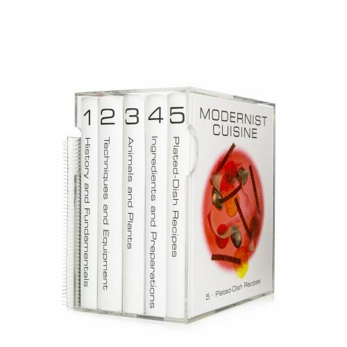 Modernist Cuisine : The Art and Science of Cooking by Nathan