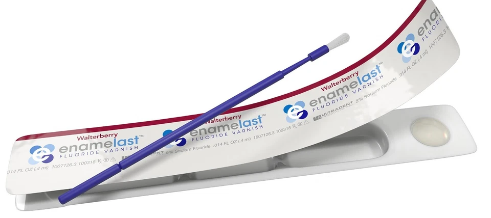 ULTRADENT PRODUCTS GMBH Enamelast Natriumfluoridlack Fluorid Lack Schutz Zahn Schmelz Remineralisierung