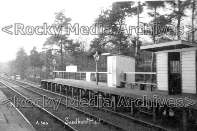 nuu-86 Innenansicht, Bahnhof Halt, Sandhurst, Berkshire. Foto