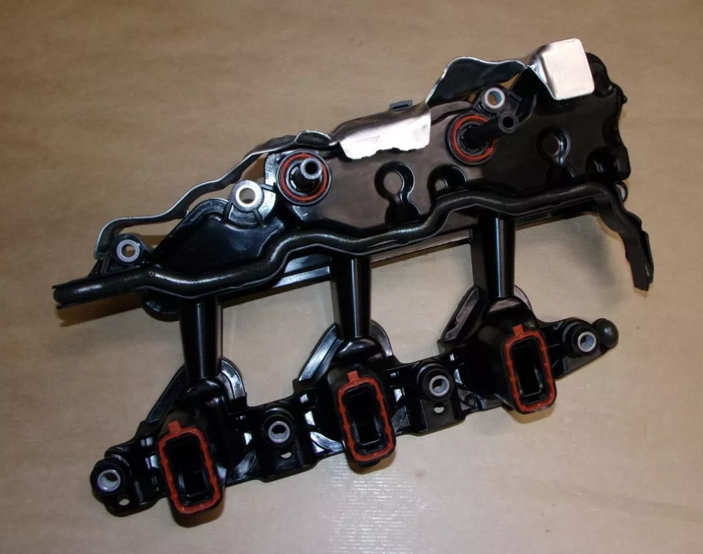 ORIG. COLLECTEUR ADMISSION / COUVERCLE DE CULASS POUR R MASTER II 8200714033