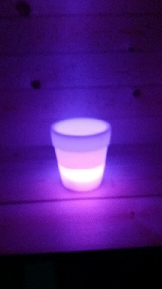 Maceta LED 5 pulgadas que cambia de color maceta cubo de hielo. Foto 4 de 4