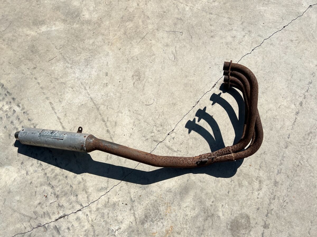 1990 Kawasaki ZX750 ZX7 Vance & Hines Exhaust Pipes Manifold 1990 Kawasaki ZX750 ZX7 Vance & Hines Exhaust Pipes Manifold