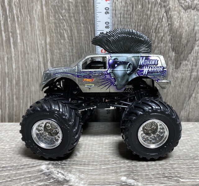 2017 Hot Wheels Monster Jam CHROME MOHAWK WARRIOR Die-Cast ...