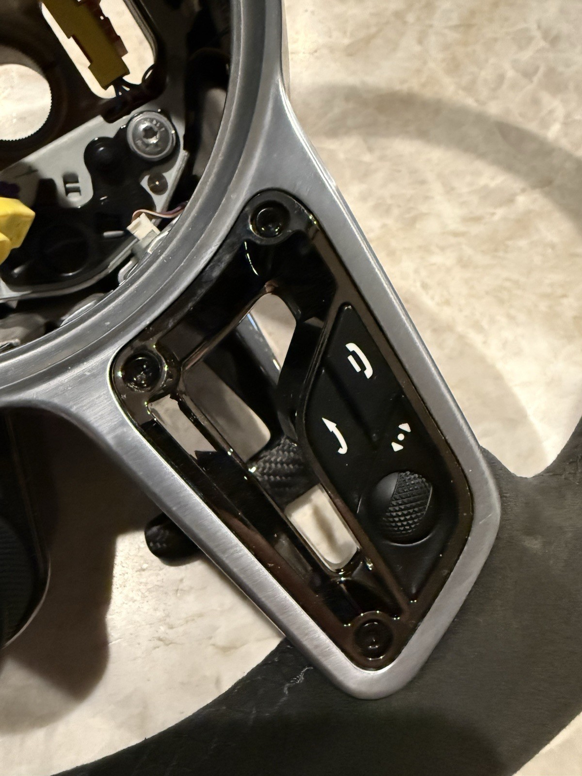 Porsche 918 Spyder Alcantara Steering Wheel With Carbon Fiber Pedal Shifting ￼